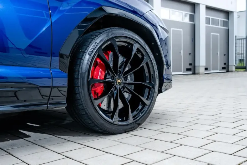 Lamborghini Urus din 2023 cu 8.565 km - oferta LAM120509 - foto 5