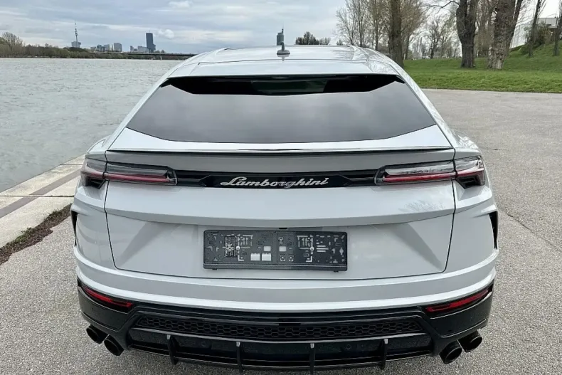 Lamborghini Urus din 2023 cu 21.000 km - oferta LAM120510 - foto 7