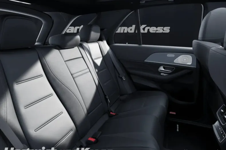 Mercedes-Benz GLE 580 din 2023 cu 7.830 km - oferta MER120527 - foto 10