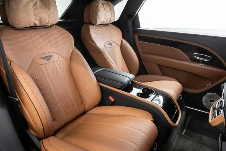 Bentley Bentayga din 2023 cu 7.900 km - oferta BEN120528 - foto 26