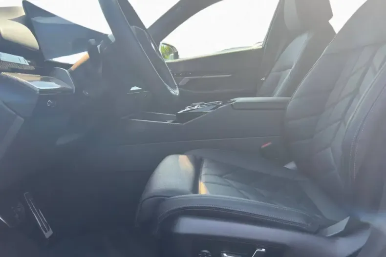 BMW 520 din 2024 cu 25.600 km - oferta BMW120537 - foto 8