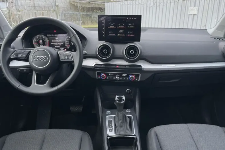 Audi Q2 din 2024 cu 12.990 km - oferta AUD120545 - foto 11