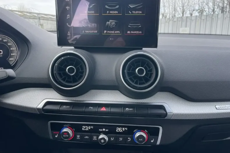 Audi Q2 din 2024 cu 12.990 km - oferta AUD120545 - foto 12