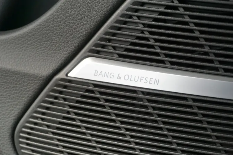 Audi Q8 din 2023 cu 19.995 km - oferta AUD120547 - foto 29