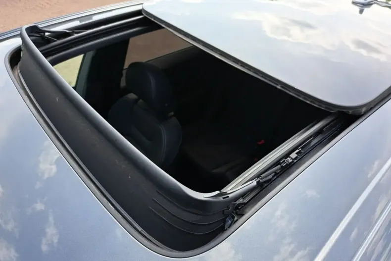 Audi Q8 din 2023 cu 27.261 km - oferta AUD120548 - foto 11