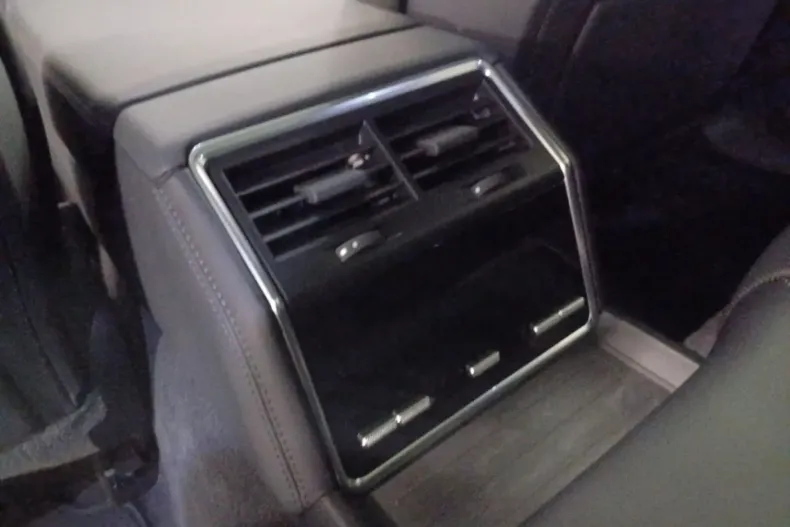 Porsche Panamera din 2024 cu 14.674 km - oferta POR120550 - foto 11