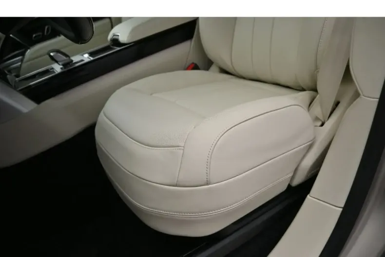 Land Rover Range Rover din 2024 cu 1.500 km - oferta LAN120553 - foto 16