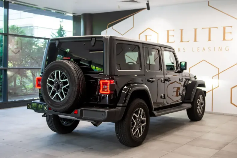 Jeep Wrangler din 2024 cu 4.686 km - oferta JEE120554 - foto 6