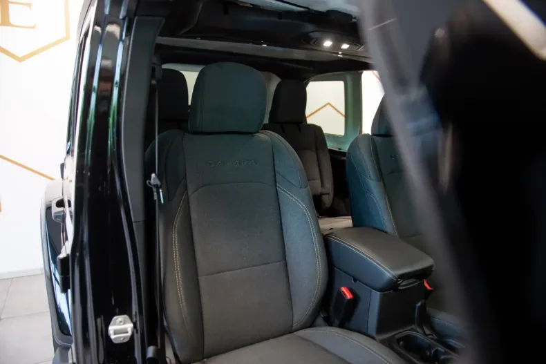 Jeep Wrangler din 2024 cu 4.686 km - oferta JEE120554 - foto 28