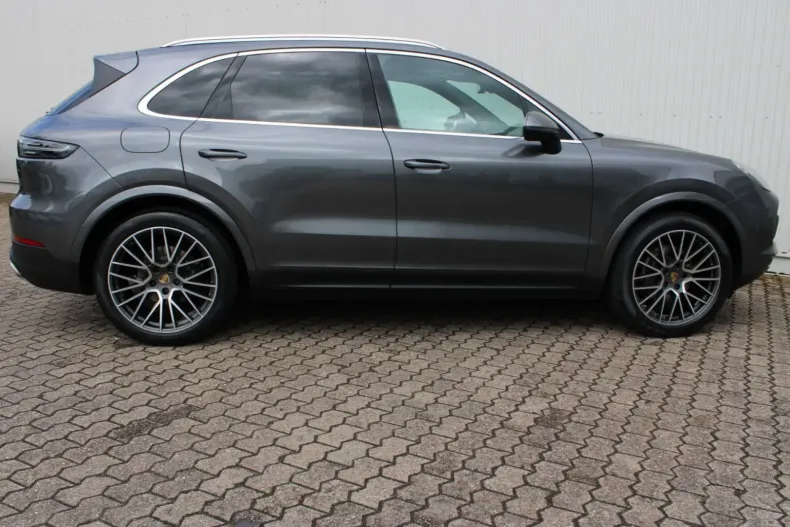 Porsche Cayenne din 2022 cu 81.700 km - oferta POR120558 - foto 16