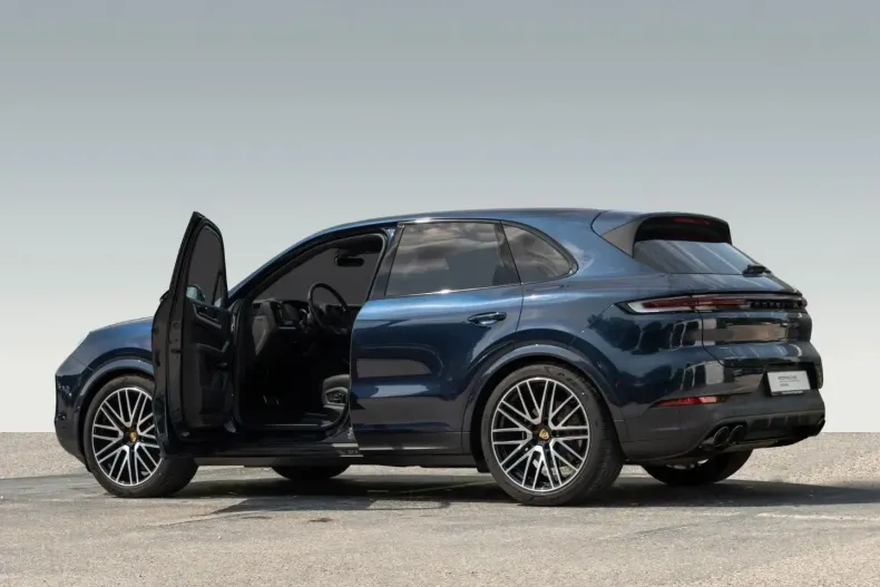 Porsche Cayenne din 2024 cu 27.900 km - oferta POR120561 - foto 5