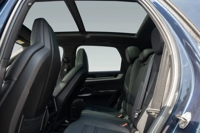 Porsche Cayenne din 2024 cu 27.900 km - oferta POR120561 - foto 10