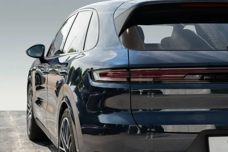 Porsche Cayenne din 2024 cu 27.900 km - oferta POR120561 - foto 14