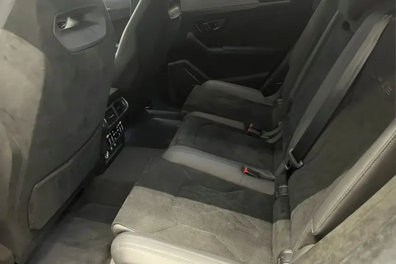 Lamborghini Urus din 2023 cu 21.240 km - oferta LAM120564 - foto 8