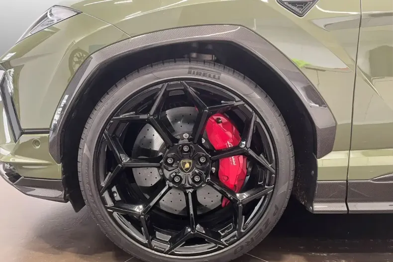 Lamborghini Urus din 2023 cu 21.240 km - oferta LAM120564 - foto 9