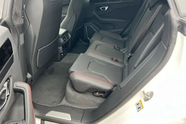 Lamborghini Urus din 2024 cu 20.500 km - oferta LAM120565 - foto 10