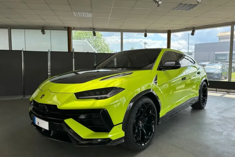 Lamborghini Urus din 2024 cu 10.670 km - oferta LAM120568 - foto 1