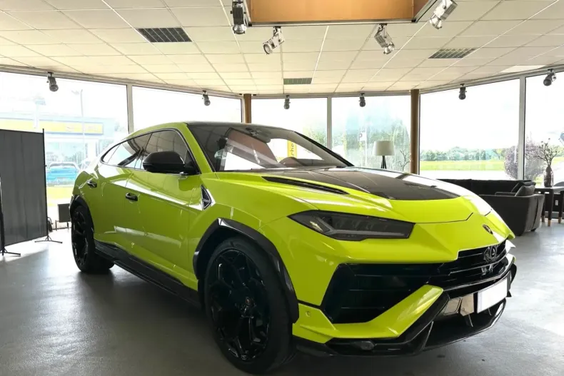 Lamborghini Urus din 2024 cu 10.670 km - oferta LAM120568 - foto 2
