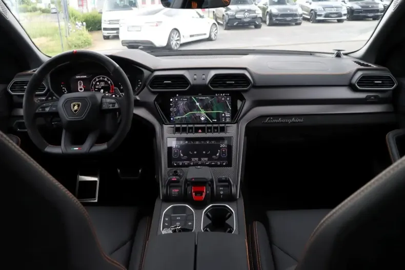 Lamborghini Urus din 2024 cu 3.900 km - oferta LAM120569 - foto 8
