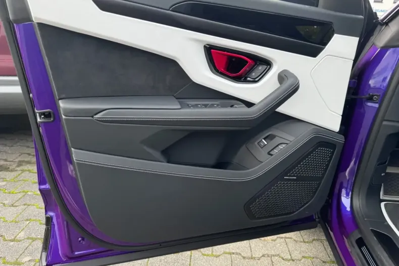 Lamborghini Urus din 2024 cu 5.900 km - oferta LAM120579 - foto 16