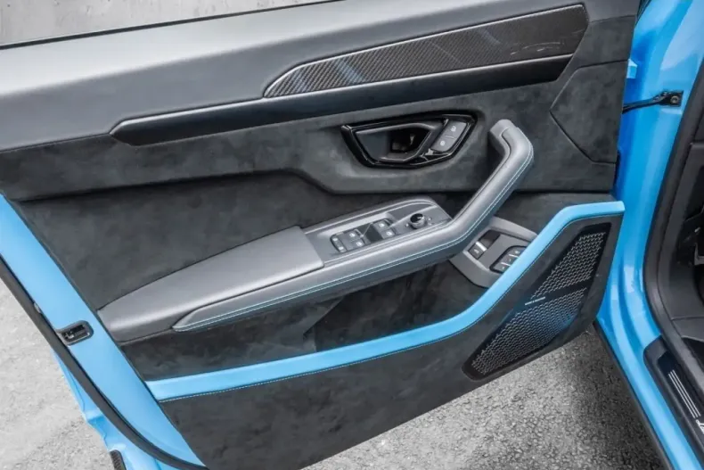 Lamborghini Urus din 2024 cu 8.500 km - oferta LAM120580 - foto 6