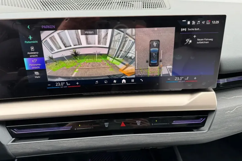 BMW 520 din 2023 cu 7.500 km - oferta BMW120584 - foto 11