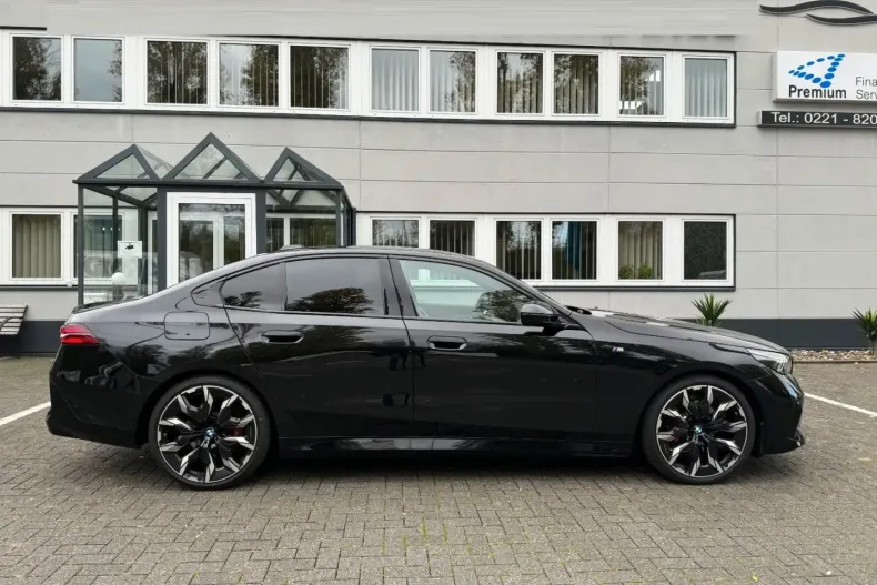 BMW 520 din 2023 cu 7.500 km - oferta BMW120584 - foto 23