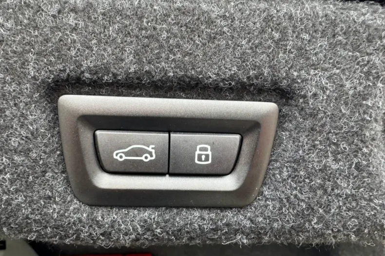 BMW 520 din 2023 cu 7.500 km - oferta BMW120584 - foto 31