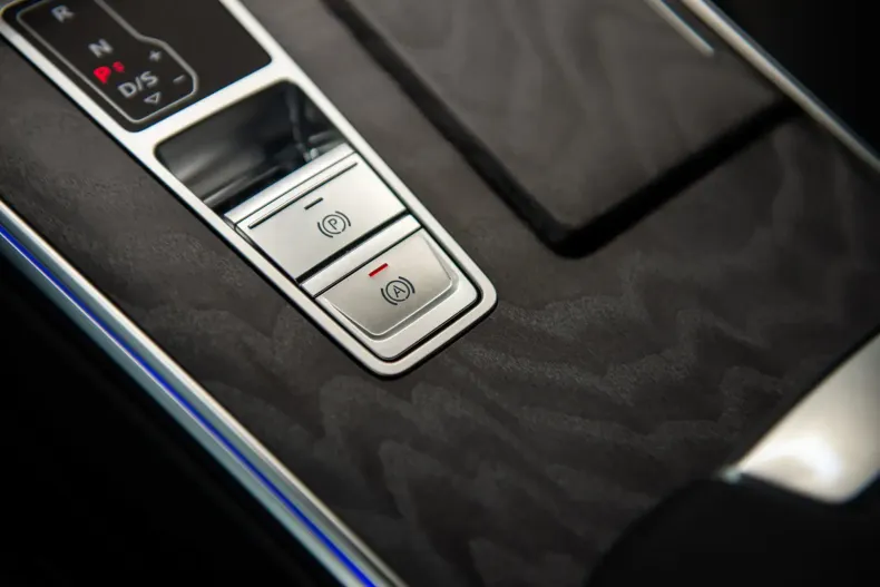 Audi S6 din 2024 cu 7.500 km - oferta AUD120588 - foto 23