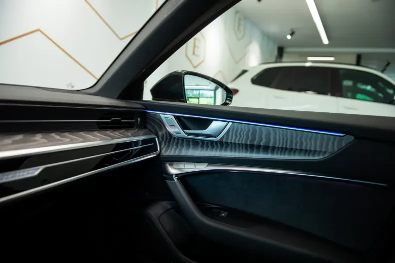 Audi S6 din 2024 cu 7.500 km - oferta AUD120588 - foto 26