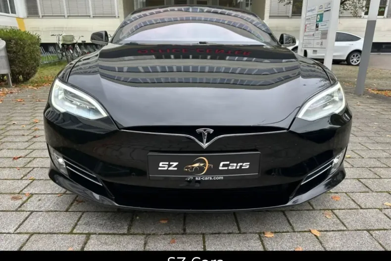 Tesla Model S din 2020 cu 71.350 km - oferta TES120589 - foto 2