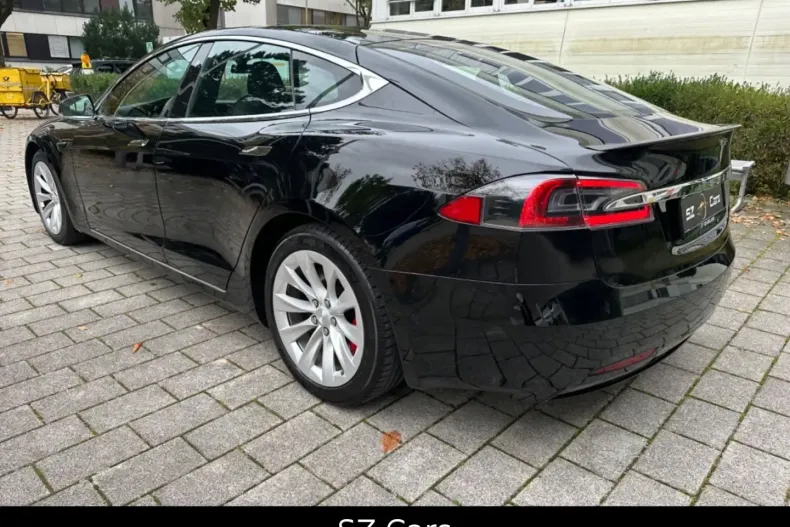 Tesla Model S din 2020 cu 71.350 km - oferta TES120589 - foto 7