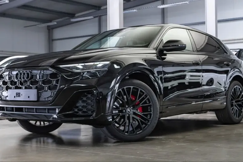 Audi Q8 din 2025 cu 1.500 km - oferta AUD120591 - foto 2