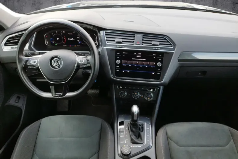 Volkswagen Tiguan din 2020 cu 69.800 km - oferta VOL120592 - foto 8