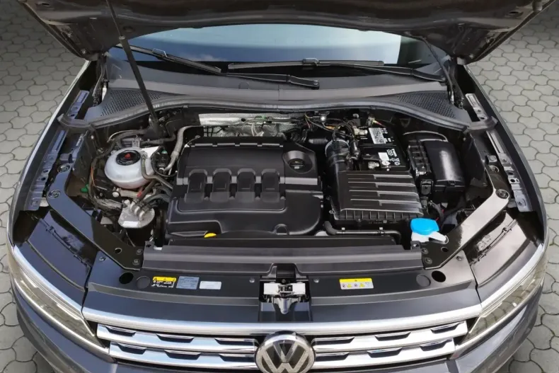 Volkswagen Tiguan din 2020 cu 69.800 km - oferta VOL120592 - foto 12