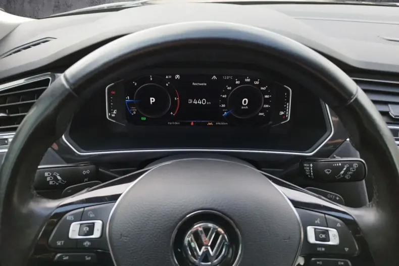 Volkswagen Tiguan din 2020 cu 69.800 km - oferta VOL120592 - foto 14