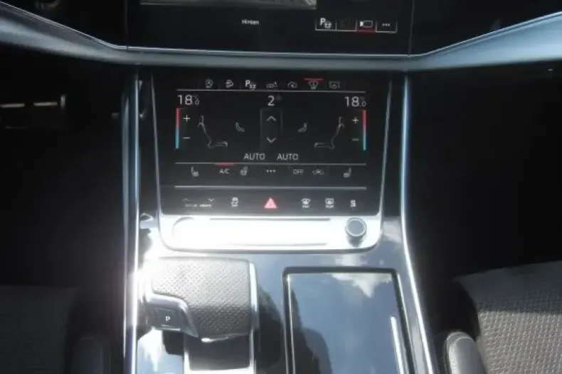 Audi Q7 din 2020 cu 85.111 km - oferta AUD120595 - foto 9