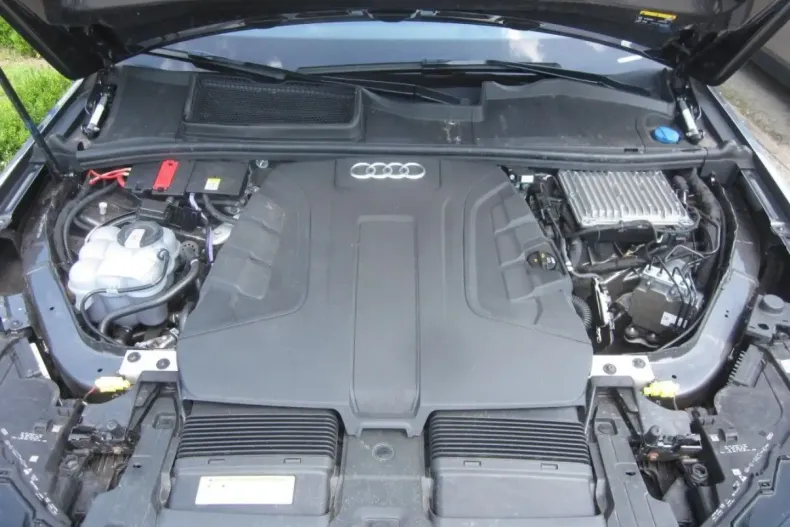 Audi Q7 din 2020 cu 85.111 km - oferta AUD120595 - foto 16