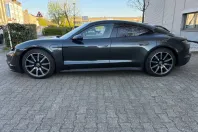 Porsche Taycan din 2020 cu 72.827 km - oferta POR120597 - foto 8