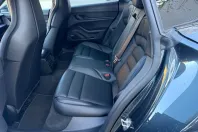 Porsche Taycan din 2020 cu 72.827 km - oferta POR120597 - foto 11