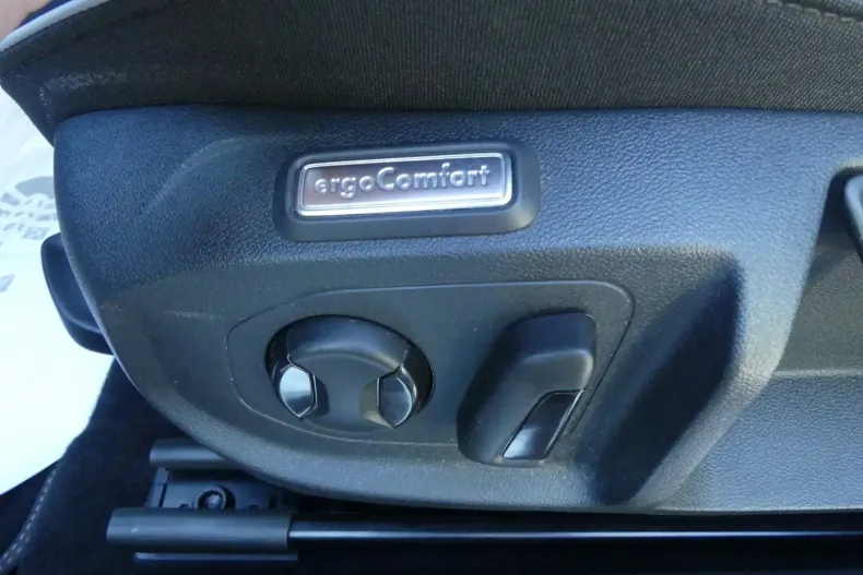 Volkswagen Arteon din 2020 cu 79.886 km - oferta VOL120599 - foto 15