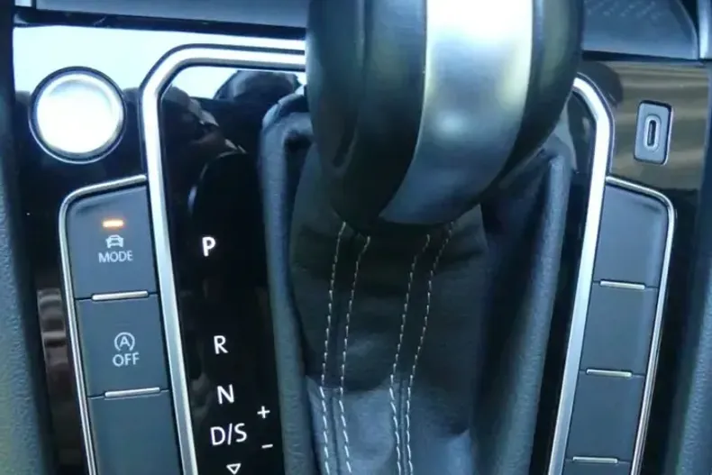 Volkswagen Arteon din 2020 cu 79.886 km - oferta VOL120599 - foto 26