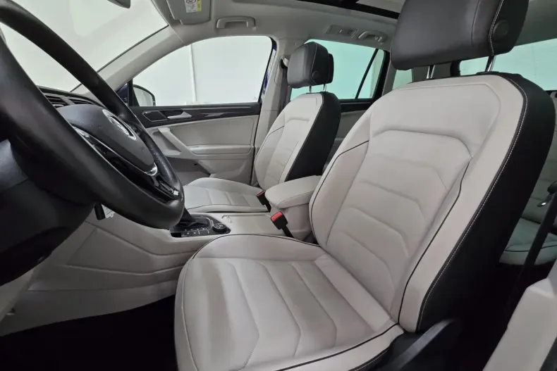 Volkswagen Tiguan din 2020 cu 65.990 km - oferta VOL120601 - foto 7