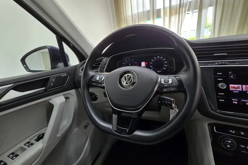 Volkswagen Tiguan din 2020 cu 65.990 km - oferta VOL120601 - foto 12
