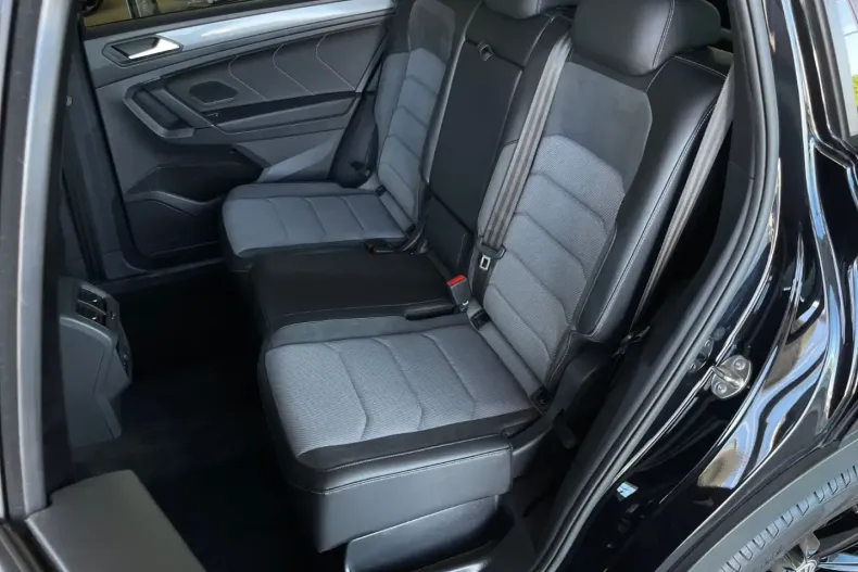 Volkswagen Tiguan Allspace din 2020 cu 84.334 km - oferta VOL120610 - foto 14