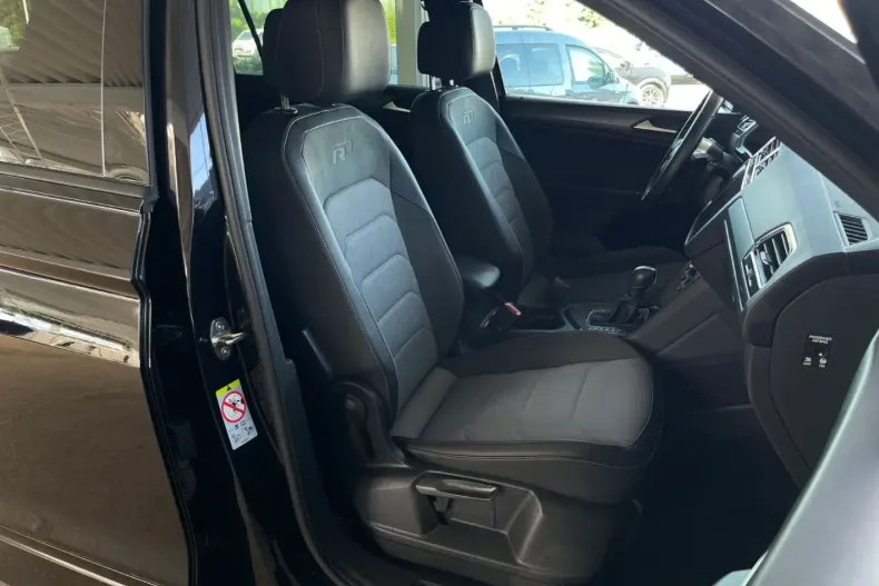 Volkswagen Tiguan Allspace din 2020 cu 84.334 km - oferta VOL120610 - foto 16