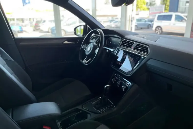 Volkswagen Tiguan Allspace din 2020 cu 84.334 km - oferta VOL120610 - foto 23