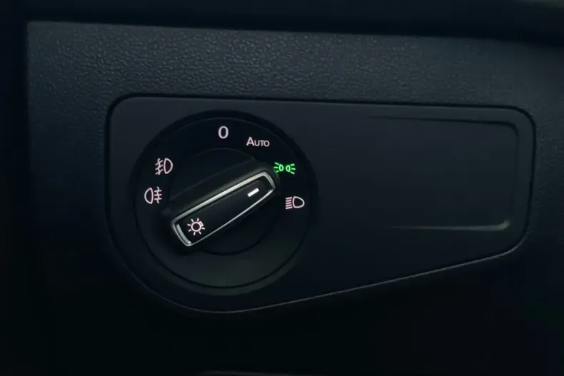 Volkswagen Tiguan Allspace din 2020 cu 84.334 km - oferta VOL120610 - foto 42