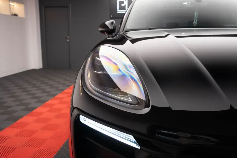 Porsche Macan din 2023 cu 25.500 km - oferta POR120612 - foto 7