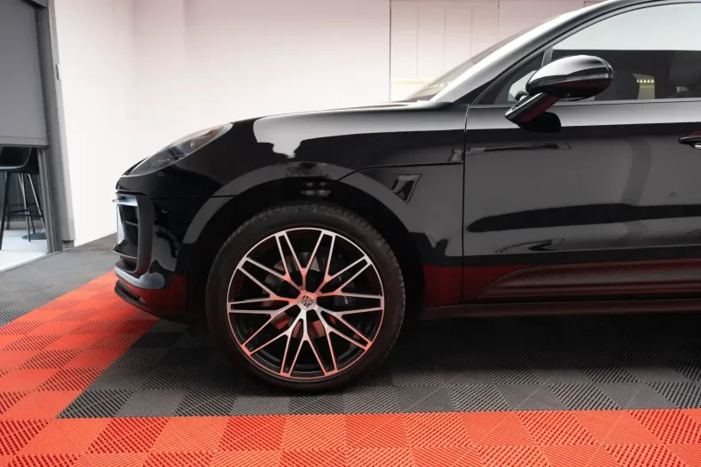 Porsche Macan din 2023 cu 25.500 km - oferta POR120612 - foto 9